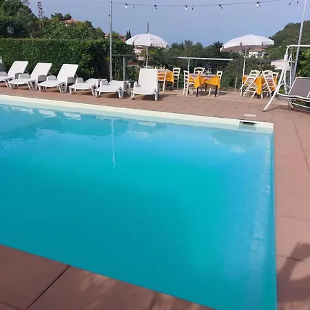 Trilocale Con Piscina * Nibbiaia