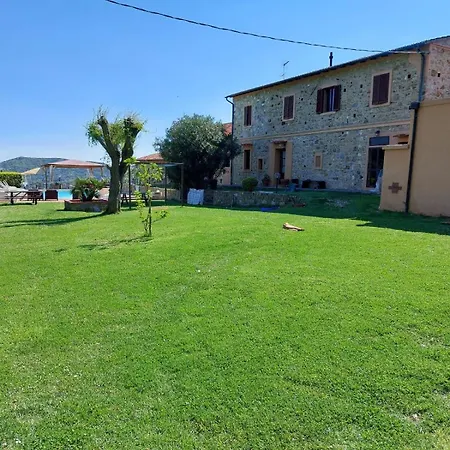 Dom wakacyjny Trilocale Con Piscina Nibbiaia