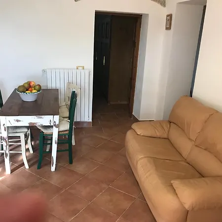 Trilocale Con Piscina *